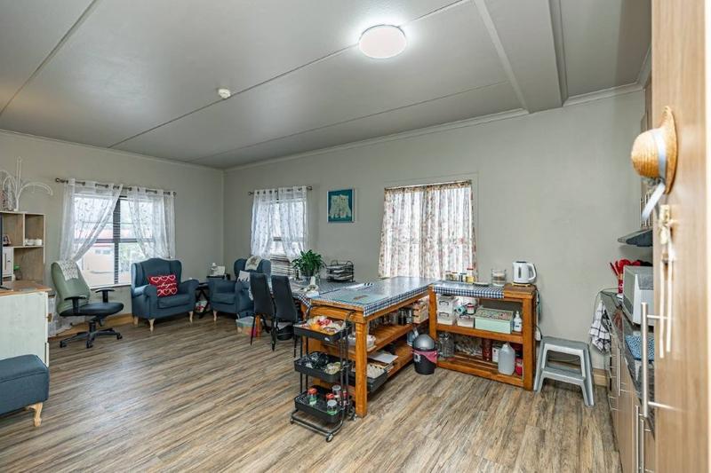 1 Bedroom Property for Sale in Bellair Western Cape